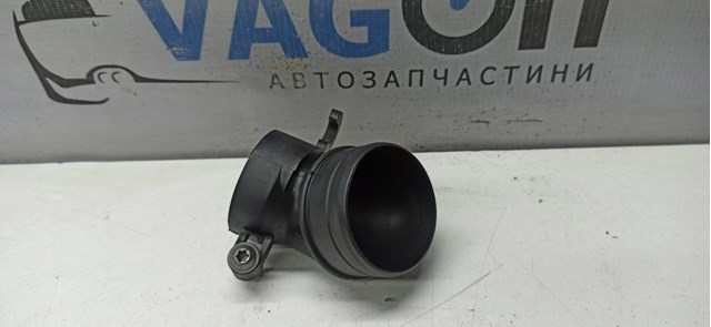 Патрубок повітряний, вхід в турбіну (наддув) 3C0129635 VAG