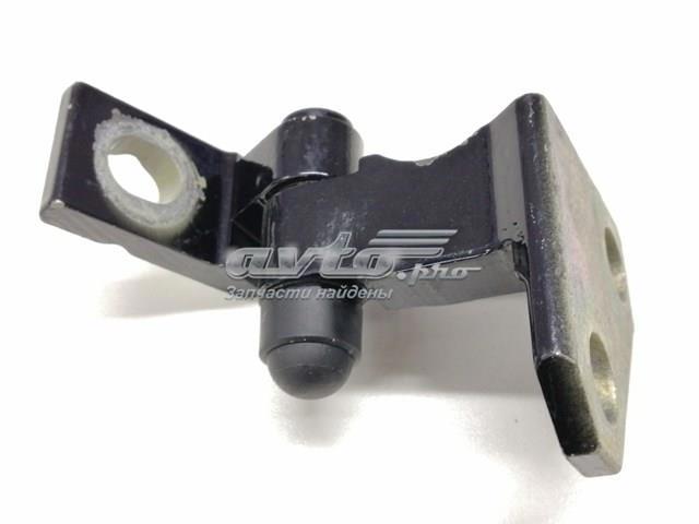 Петля заднтої двері, лівої 3C4833401C VAG