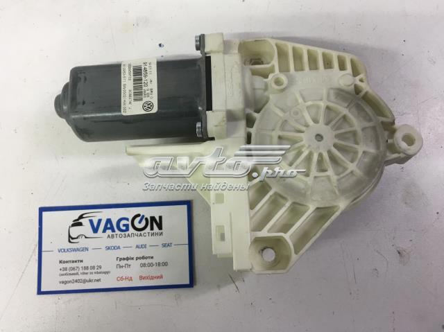 Двигун склопідіймача двері передньої, правої 3C8959702 VAG