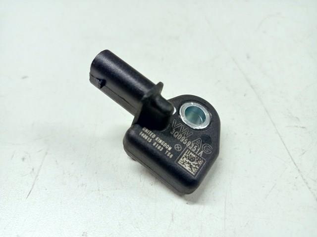 Датчик Ейрбег передній 3Q0959351A VAG