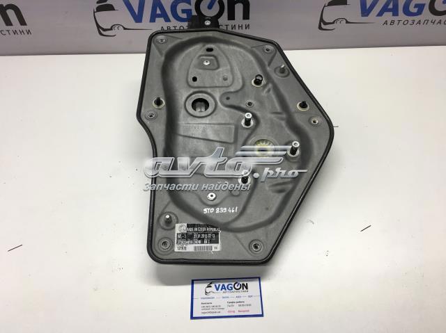 Склопідйомник задніх лівих дверей 3T0839461 VAG