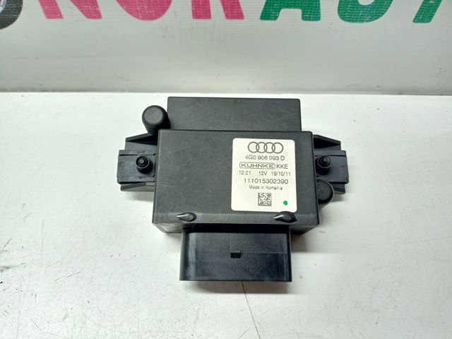Модуль керування (ЕБУ) паливного насосу 4G0906093D VAG