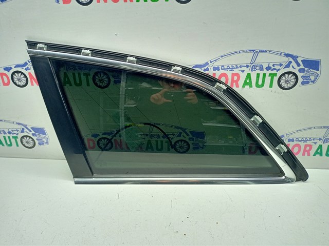 Скло багажника, ліве 4L0845299R VAG