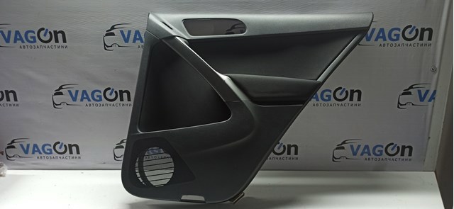 Облицювання задніх правих дверей 5N0867212EXPA VAG
