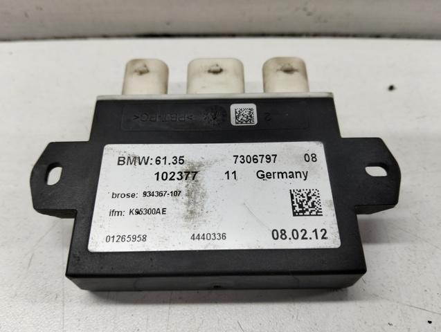 Датчик відкриття кришки багажника/задніх дверей (ляди) 61357306797 BMW
