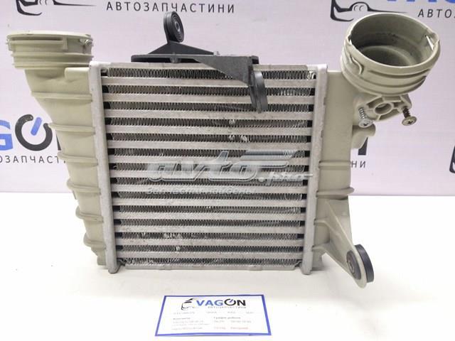 Радіатор інтеркулера Шкода Фабія I