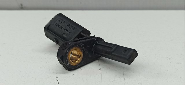 Датчик АБС (ABS) передній, лівий 7H0927803 VAG
