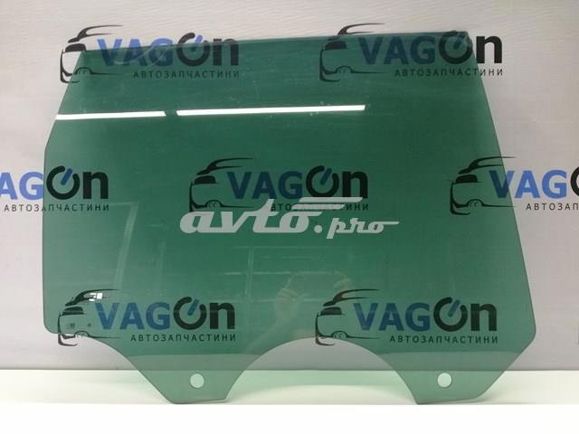 Скло задньої двері правої 7L6845206D VAG