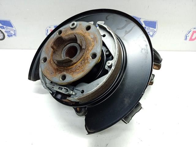 Кулак поворотний лівий 7L8505435A VAG