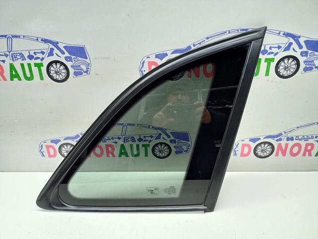 Стукло багажника, праве 8R0845300F VAG