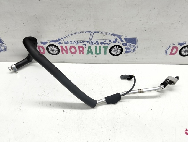 Трубопроводи 924477415R RENAULT