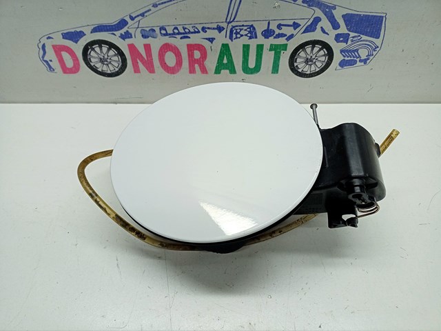 Лючок (дверцята) бензобака T2H2001 JAGUAR