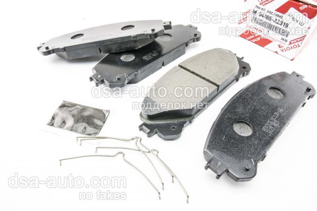 Передні гальмівні колодки 04465AZ319 TOYOTA
