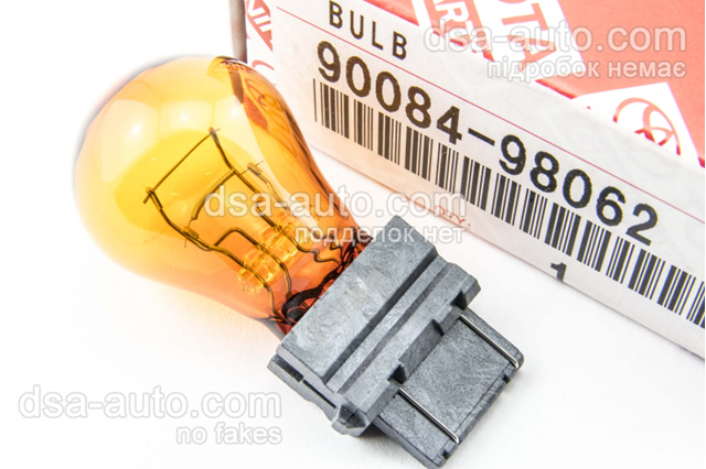 Лампи 9008498062 TOYOTA