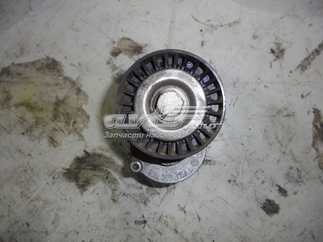 Натягувач приводного ременя 038903315AJ VAG