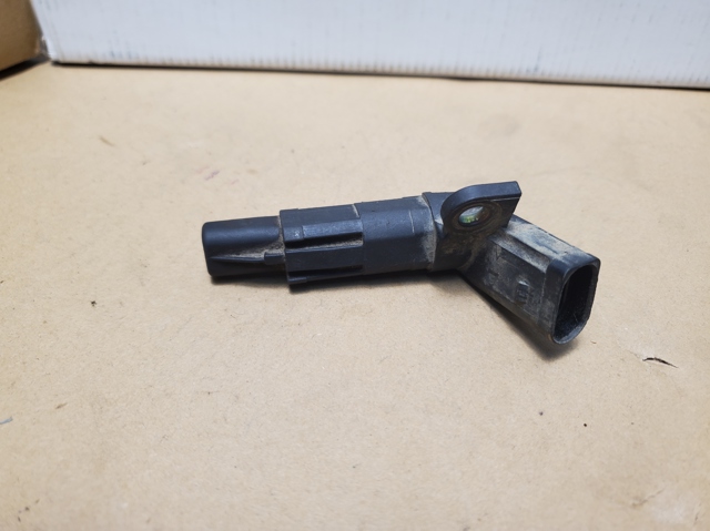 Датчик управління двигуном 03D906433 VAG