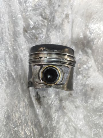 Поршень в зборі 03L107065S VAG