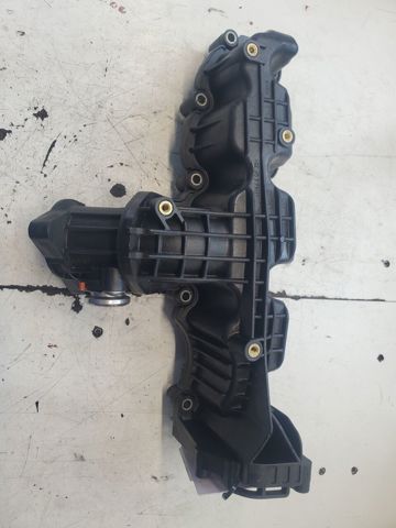 Колектор впускний 03L129711AQ VAG
