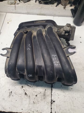 Колектор впускний 14001EE00B NISSAN