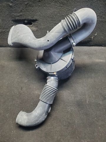 Коробка фільтра 1427F2 PEUGEOT