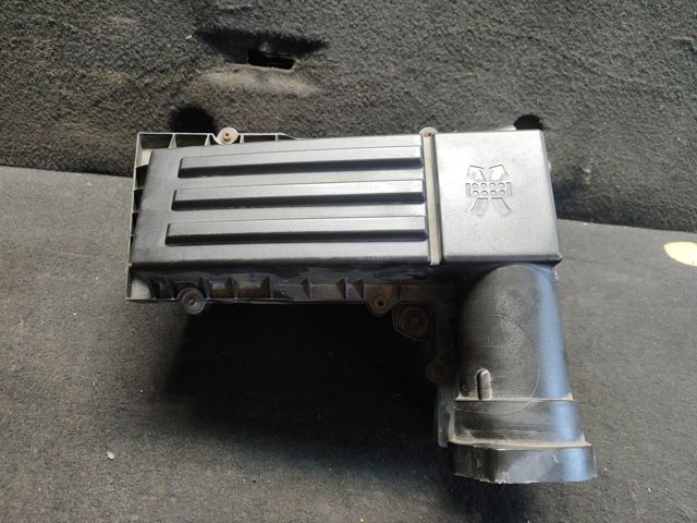 Корпус повітряного фільтра 1K0129607AG VAG