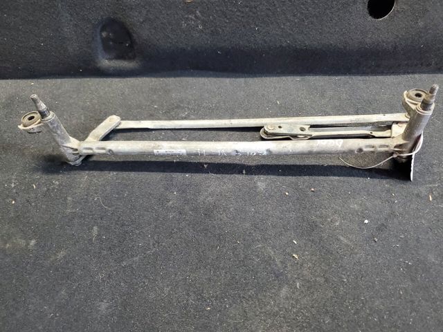 Трапеція склоочисника Volkswagen Golf 5