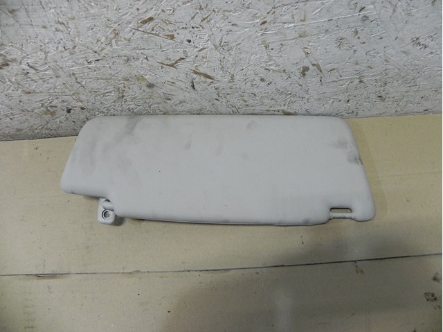 Козирок 1T0857551 VAG