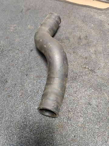 Шланги системи охолодження 21501CA000 NISSAN