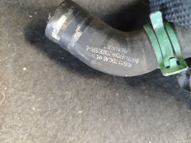 Шланг/патрубок радіатора охолодження, нижній 215036265R RENAULT