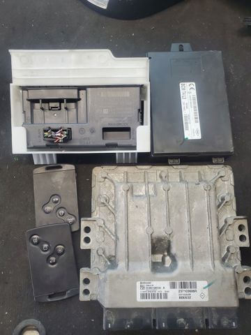 Блок двигуна 237103606R RENAULT