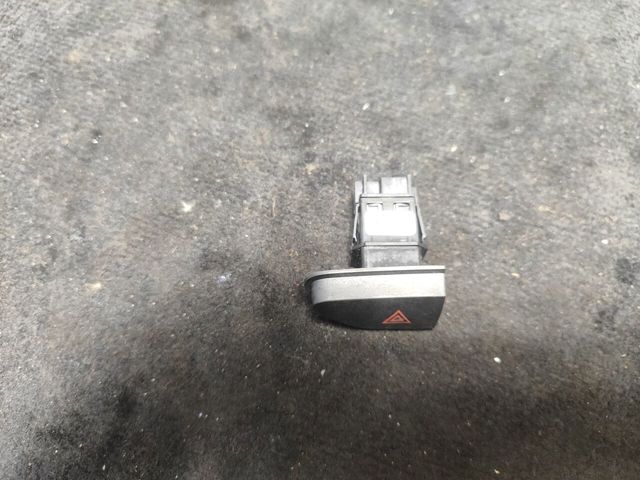 Кнопка аварійки 252907372R RENAULT