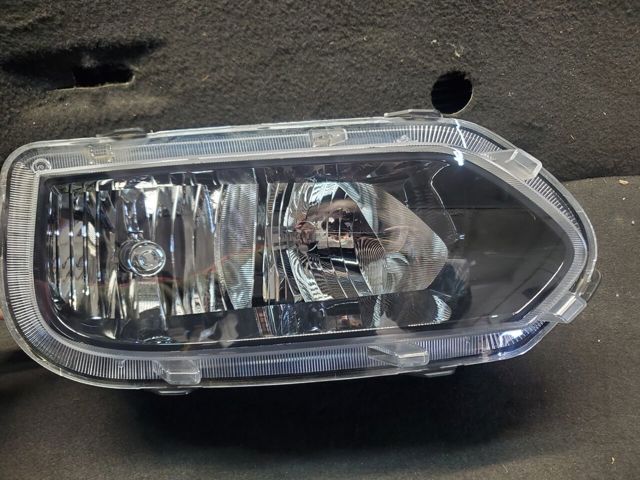 Фара 260607303R RENAULT