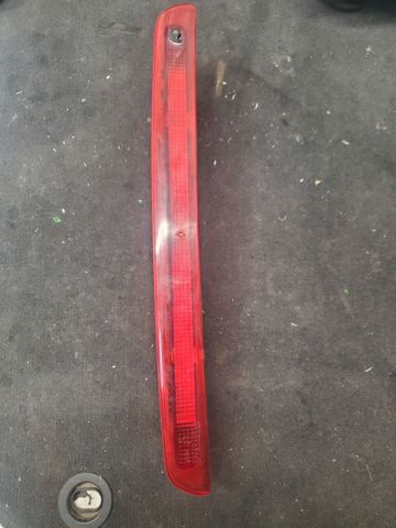 Стоп-сигнал заднього скла 26590JD000 NISSAN