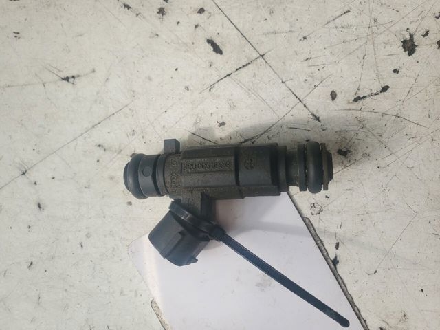 Форсунка паливна Hyundai Accent 2