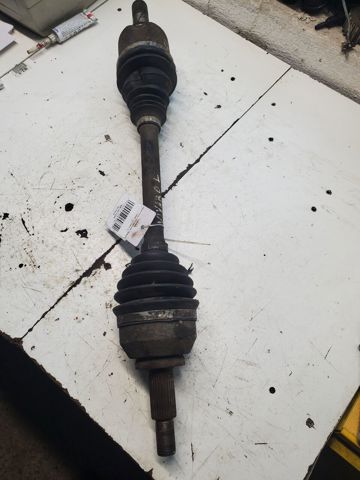 Привід лівий 391018696R RENAULT
