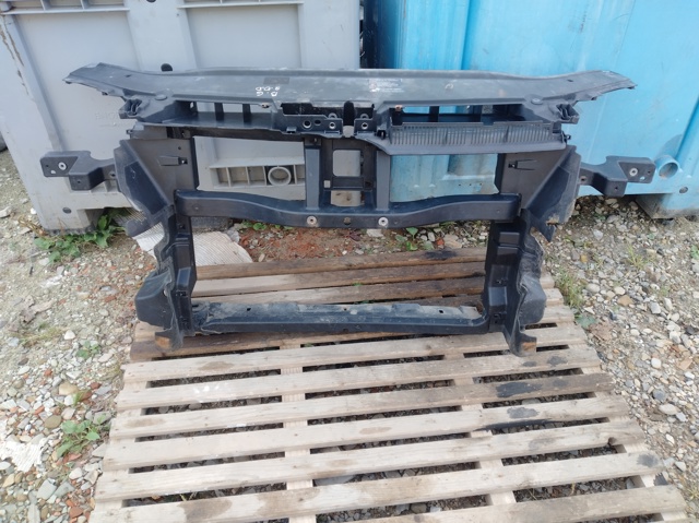 Каркас і панелі передка 3C0805594D VAG