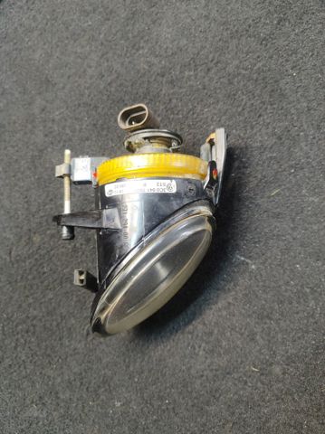 Фара протитуманна, права 3C0941700B VAG