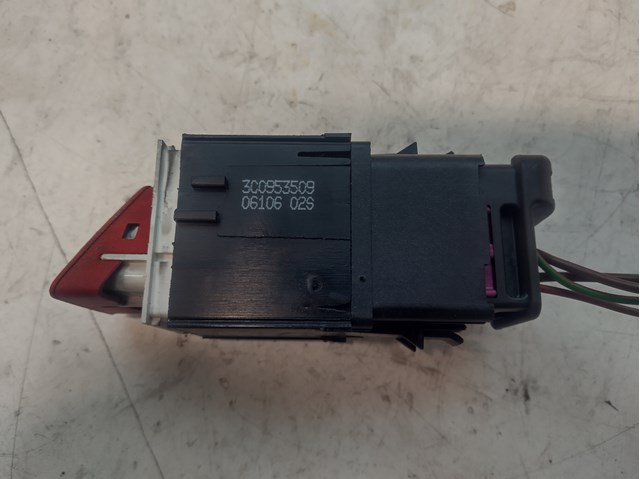 Кнопка аварійки 3C0953509 VAG