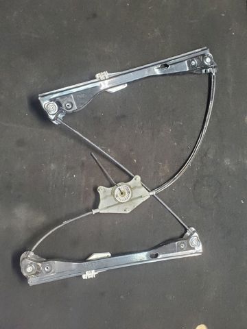 Механізм стеклопідйомника дверей передніх, лівих 3T0837461A VAG