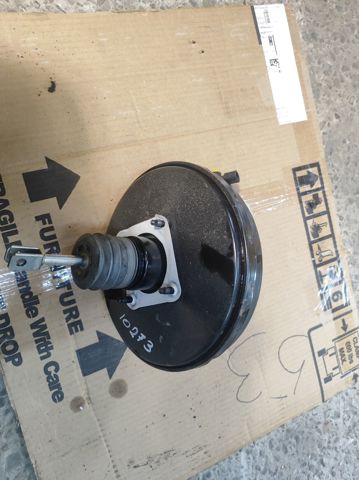 Підсилювач гальм вакуумний 472109239R RENAULT