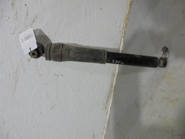 Амортизатор задньої підвіски 562108593R RENAULT