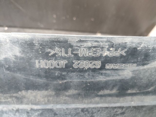Бампер передній в зборі 62022JD00H NISSAN