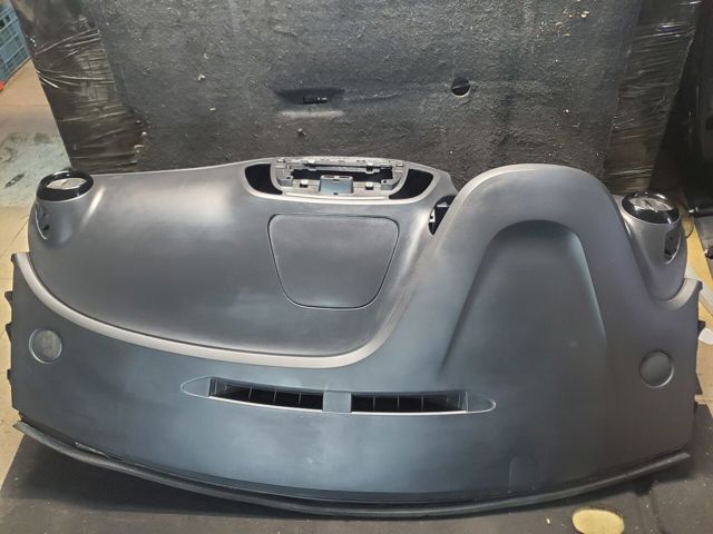 Приладова панель 682006438R RENAULT