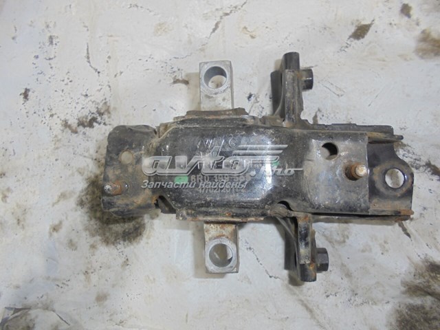 Подушка (опора) двигуна, ліва 6R0199555 VAG