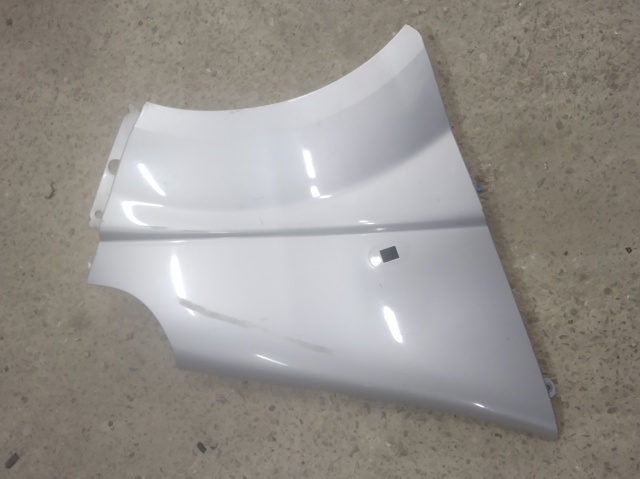 Переднє праве крило 7782524467 RENAULT