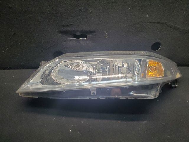 Фара ліва передня 8200002845 RENAULT