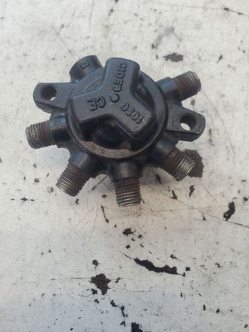 Розподільник палива 8200057345 RENAULT