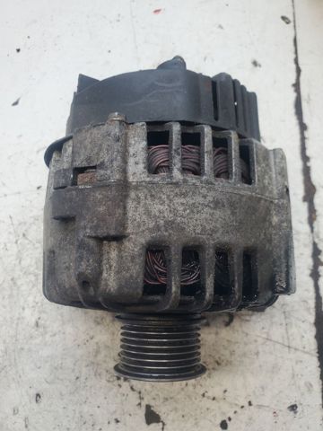 Генератор автомобільний 8200162474 RENAULT