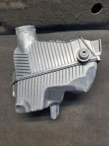 Корпус повітряного фільтра 8200166611 RENAULT
