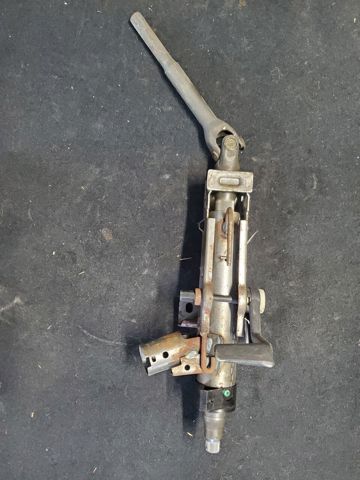 Колонка рульового управління 8200271345 RENAULT